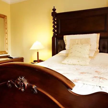 Westbrook House Bed & Breakfast