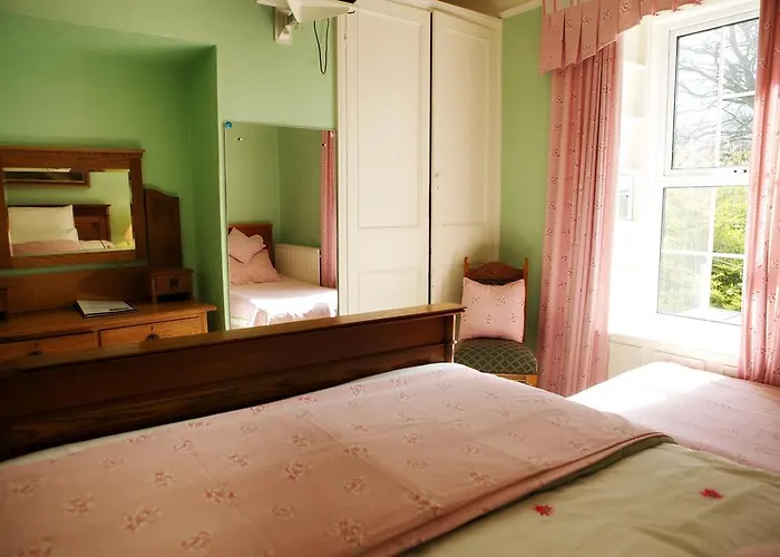 Westbrook House Hotel 3*